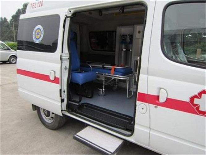 凤凰救护车出租服务案例7