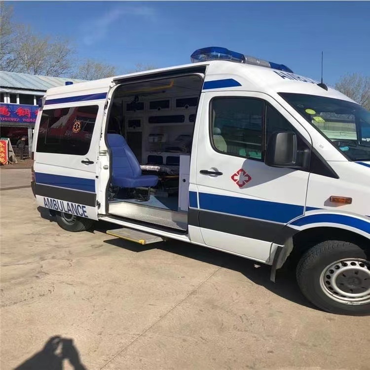 凤凰私人长途救护车出租转院回家