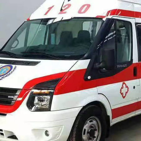 凤凰非急救护送病人转院租赁救护车的优缺点对比